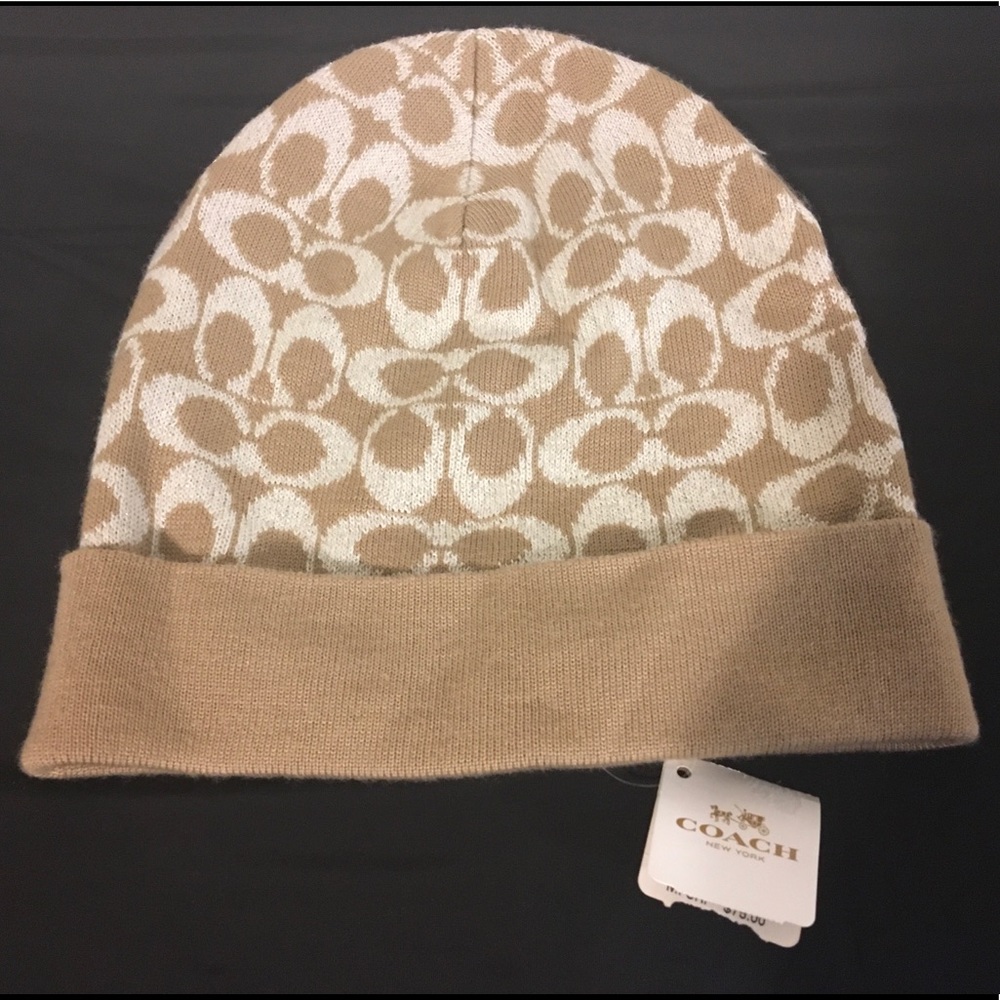 Coach Signature Knit Jacquard 🧶 Hat Camel NWT